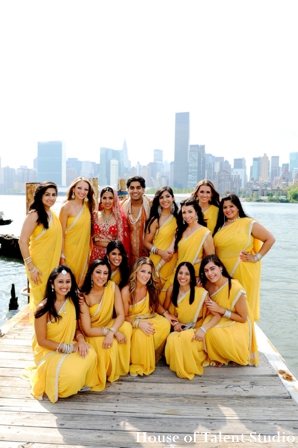 indian-wedding-bridal-party-yellow-lenghas-portrait-red-yellow,Portraits