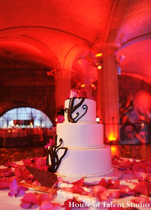 indian-wedding-cake-inspiration-red-lighting,Planning,&,Design