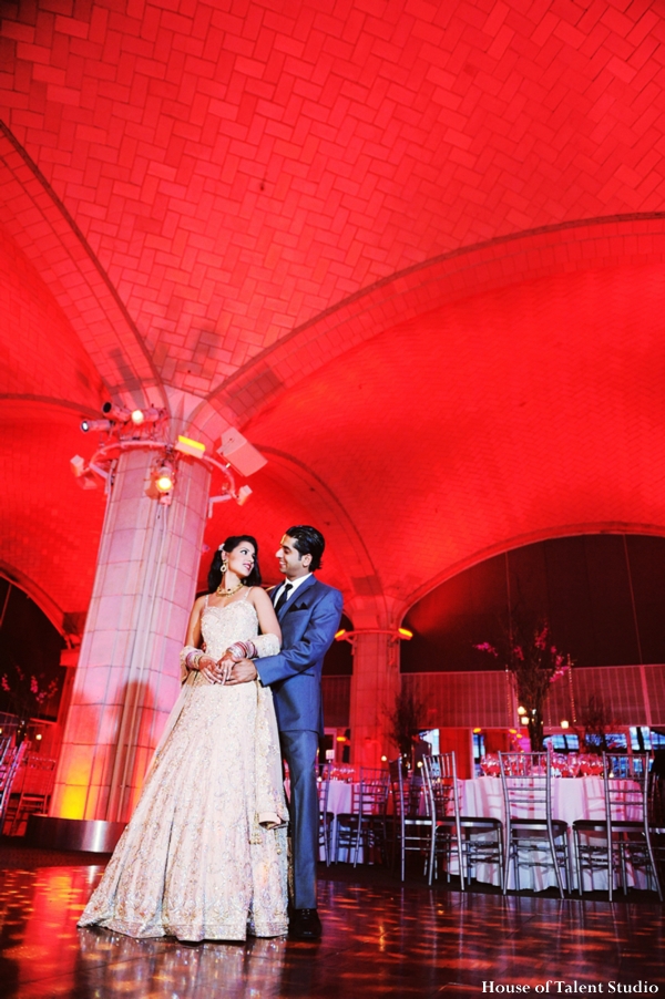 House,of,Talent,Studio,indian-wedding-portrait-reception-ballroom-red-cream