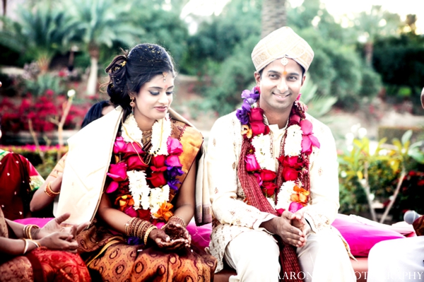 indian wedding ceremony bride groom jai malas