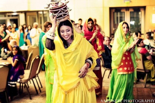 Sikh Sangeet Customs In Huntington Beach, California Sikh Wedding By ...