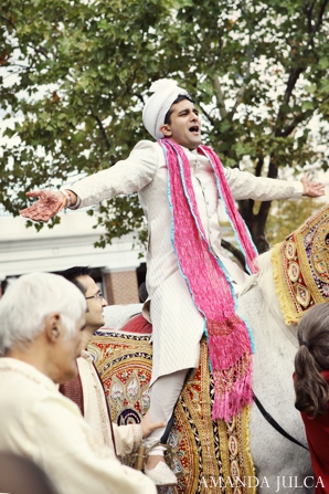 indian wedding traditional groom baraat