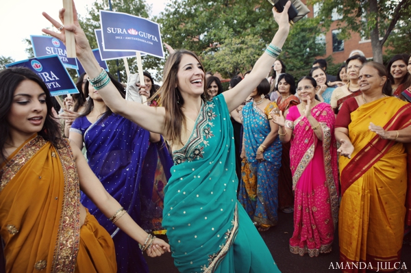 indian wedding traditional groom baraat