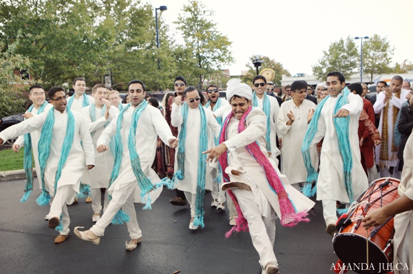 indian wedding traditional groom baraat