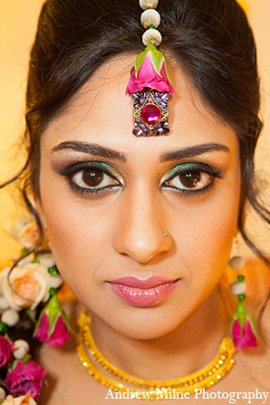 indian wedding sangeet makeup jewelry