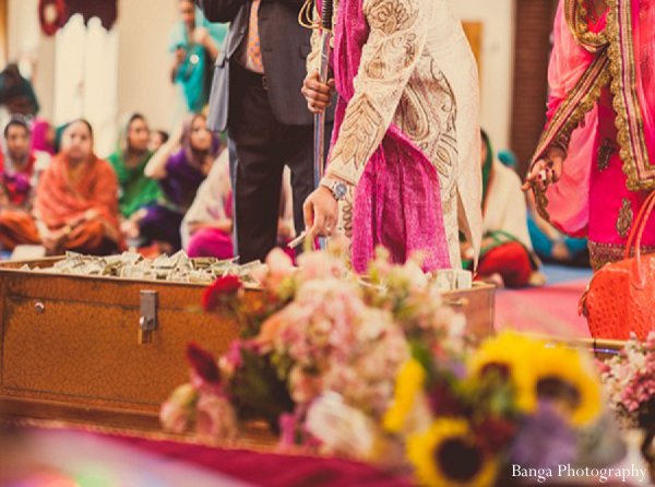 indian wedding traditions ceremony