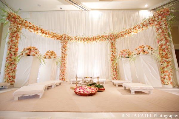 indian wedding ceremony decor