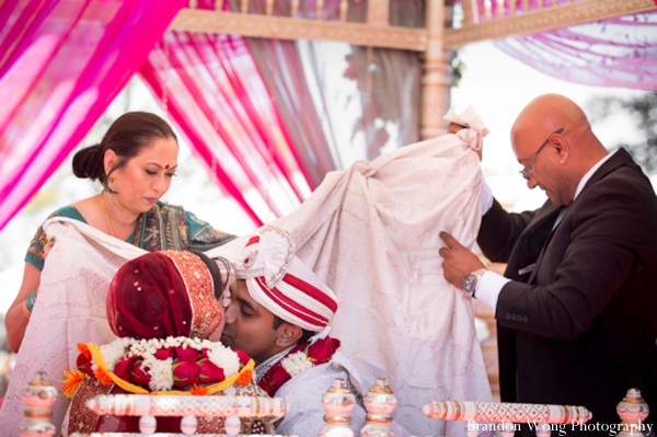 indian-wedding-ceremony-bride-groom-mandap