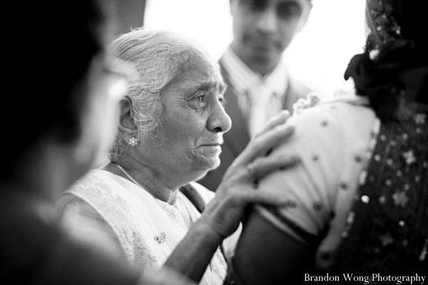 indian-wedding-ceremony-family-black-white