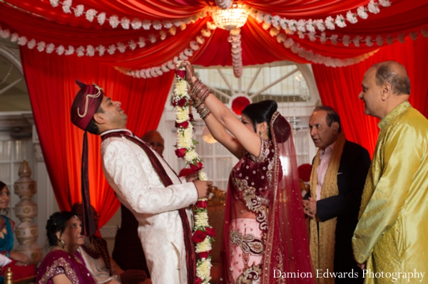 indian wedding ceremony bride groom jai mala