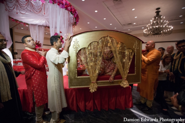 indian wedding ceremony palanquin