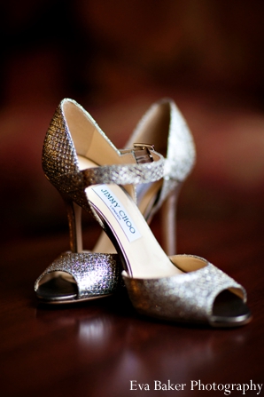 indian-wedding-bride-detail-shoes-silver