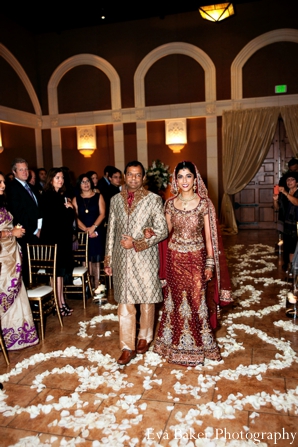 indian-wedding-ceremony-bride-entrance