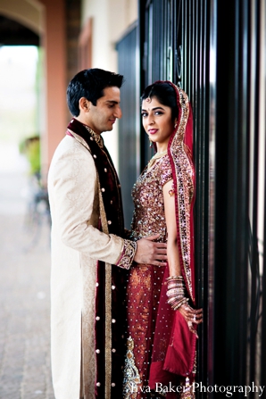 indian-wedding-portrait-groom-bride-ideas