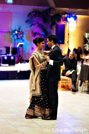 indian-wedding-reception-bride-groom-first-dance