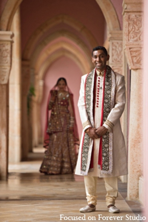 indian wedding tradition bride groom