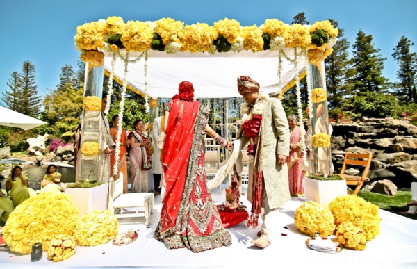 indian wedding outdoors ceremony mandap