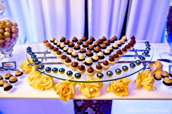 indian wedding reception sweets cupcakes