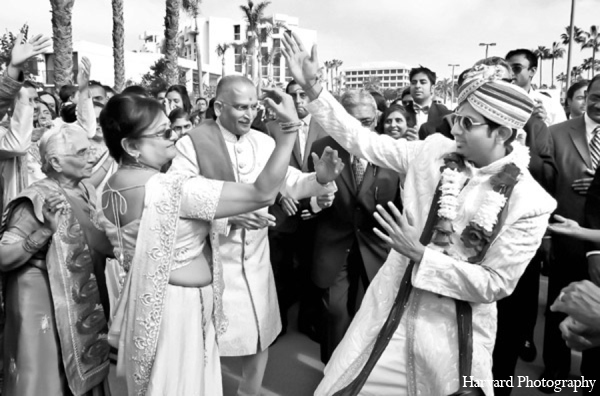 indian wedding baraat groom