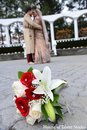 indian wedding bride groom bouquet