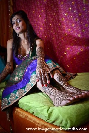 indian wedding bridal mehndi feet bride fashion