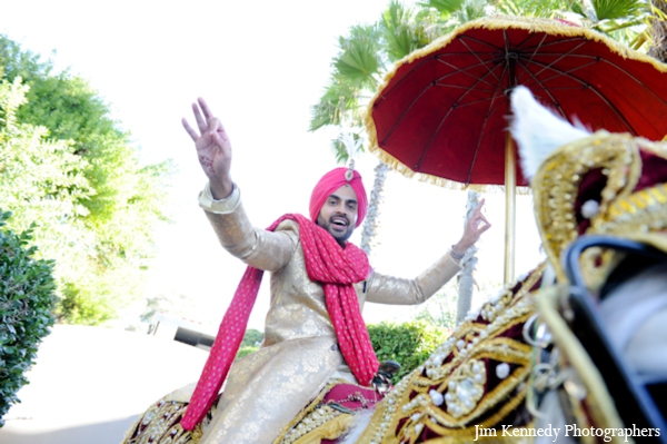 indian-wedding-baraat-groom-on-horse