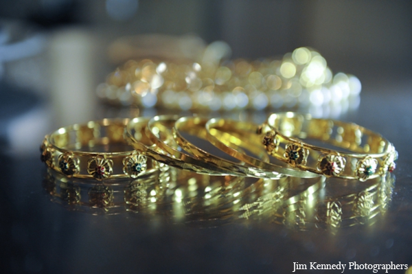 indian-wedding-bridal-gold-bangles-jewelry