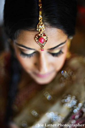 indian-wedding-bridal-portrait-gold