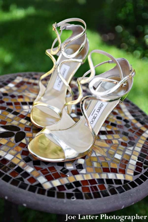 indian-wedding-bridal-shoes-gold