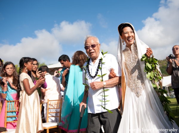 indian wedding ceremony bride bouquet father