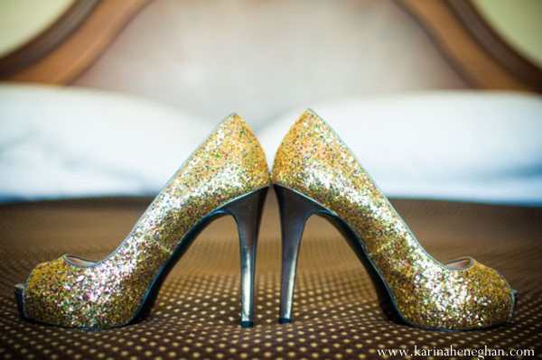 indian-wedding-bridal-gold-glitter-shoes