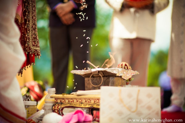 indian-wedding-ceremony-photography-rice