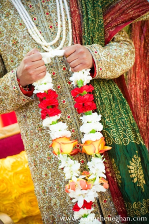 indian-wedding-jai-mala-groom-colorful