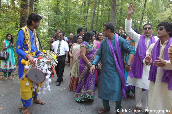 indian-wedding-baraat-drums-party