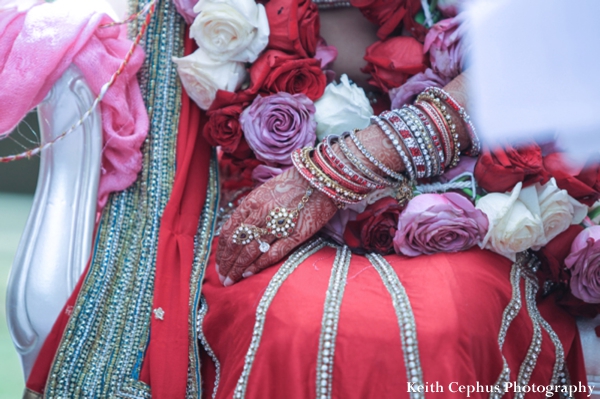 indian-wedding-ceremony-bride-detail