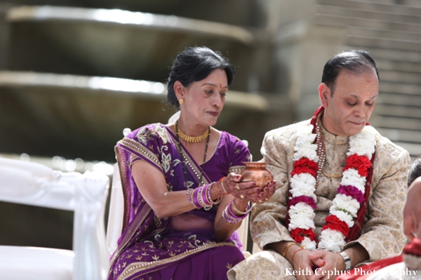 indian-wedding-ceremony-family-guests