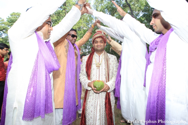 indian-wedding-ceremony-groom-customs