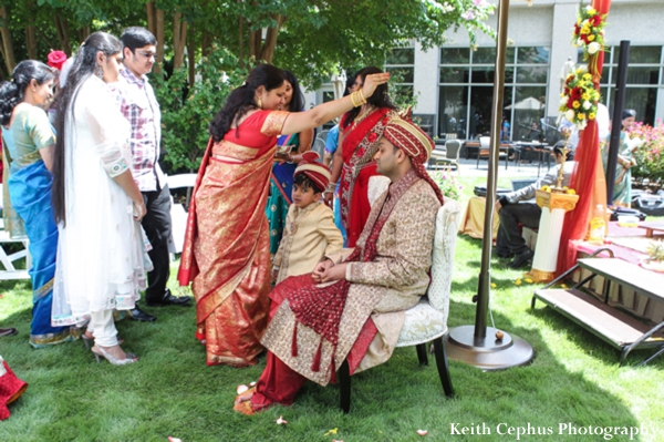 indian-wedding-ceremony-guests