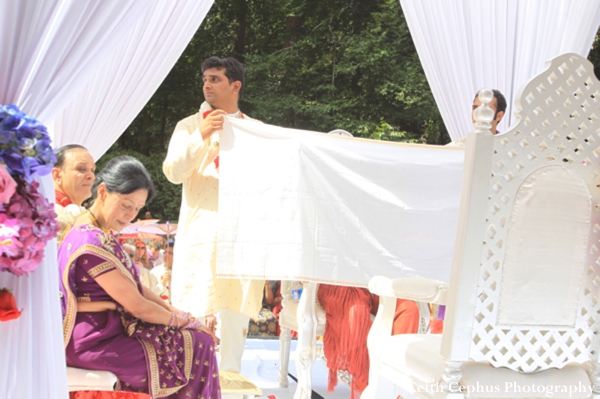 indian-wedding-ceremony-mandap-groom-bride