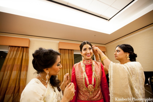 traditional pakistani bridal outfit