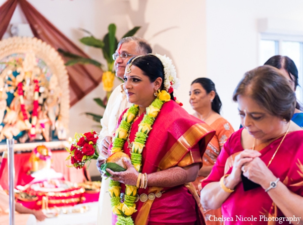 indian wedding bride red gold ceremony