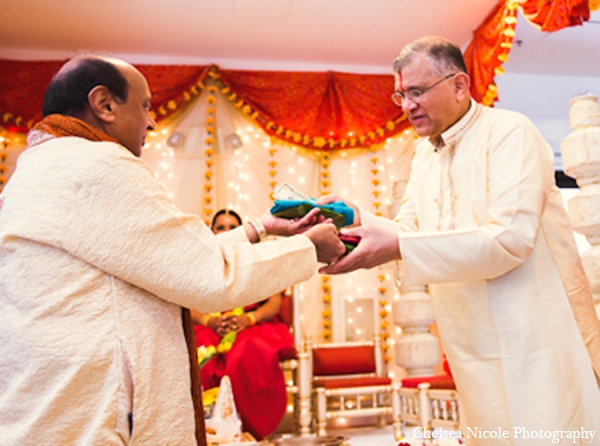 indian wedding ceremony mandap tradition