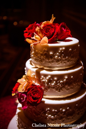 indian wedding reception cake red gold