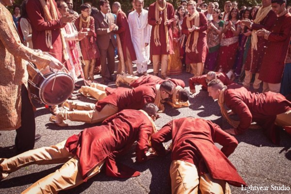 indian baraat groom wedding