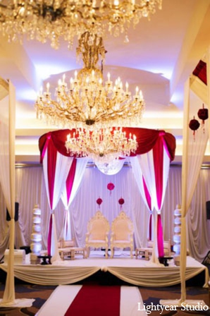 indian wedding ceremony decor