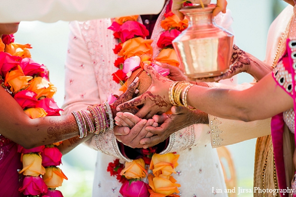 indian wedding bride groom traditions