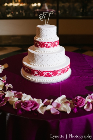 indian-wedding-cake-white-hot-pink