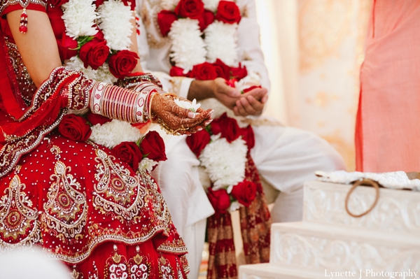 indian-wedding-ceremony-detail-groom-bride