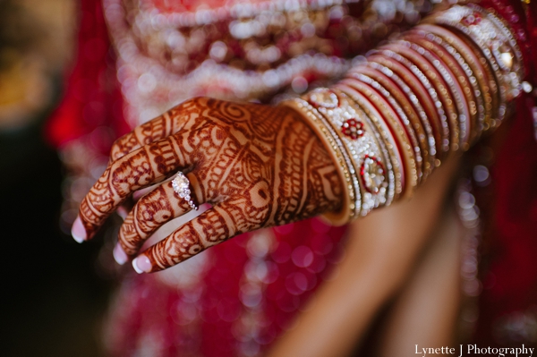 indian-wedding-getting-ready-detail-bangles