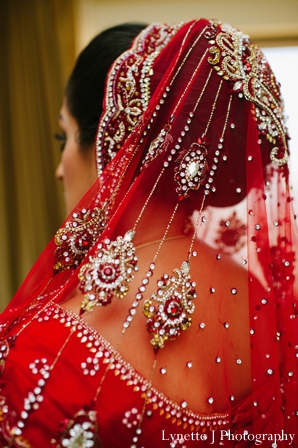 indian-wedding-getting-ready-lengha